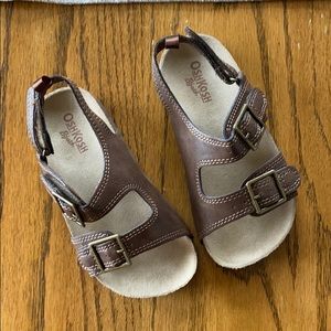 NWT boys OshKosh sandals